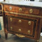 253 1079 CHEST OF DRAWERS